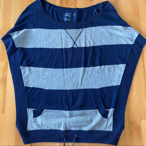 AEO Striped Poncho - Picture 2 of 10